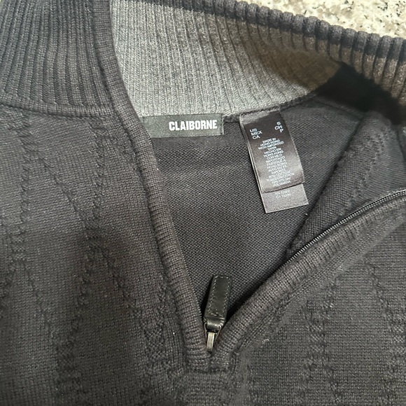 Men’s Sweater - Picture 4 of 4